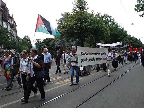 manif Berne 8 juillet 2006