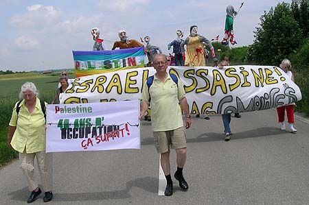 40 ans d'occupation ca suffit - juin 2007