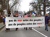 manif OUT NOW 18 mars 2006